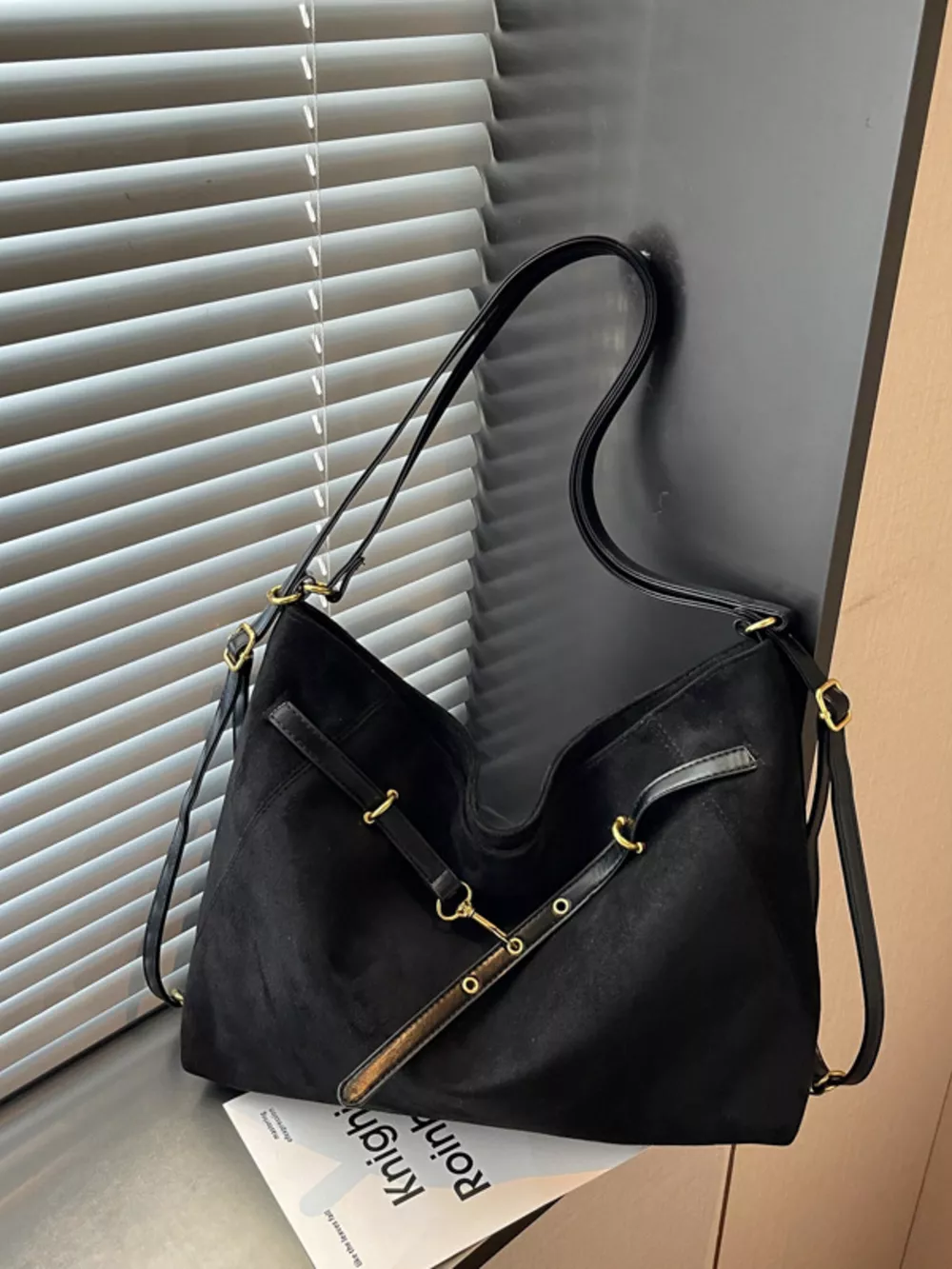 Adjustable Buckle Detail Shoulder Bag, image 4