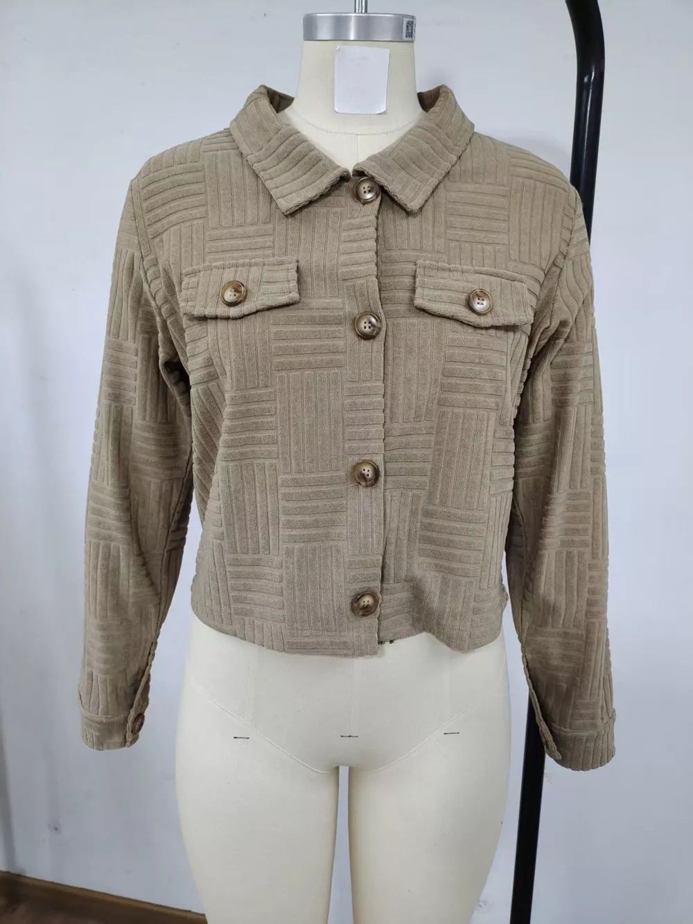 Textured Corduroy Button-Front Cropped Jacket, image 4