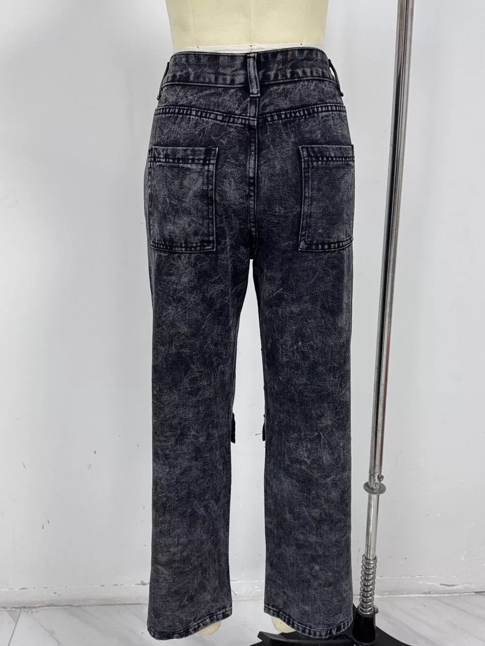 High-Waisted Wide-Leg Cargo Jeans, image 16
