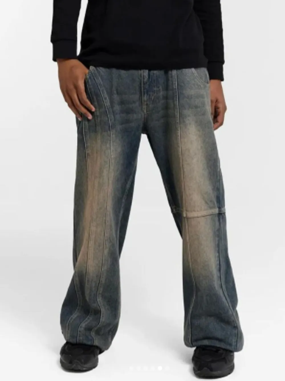 Men's Vintage Wash Wide Leg Relaxed Fit Jeans, image 2