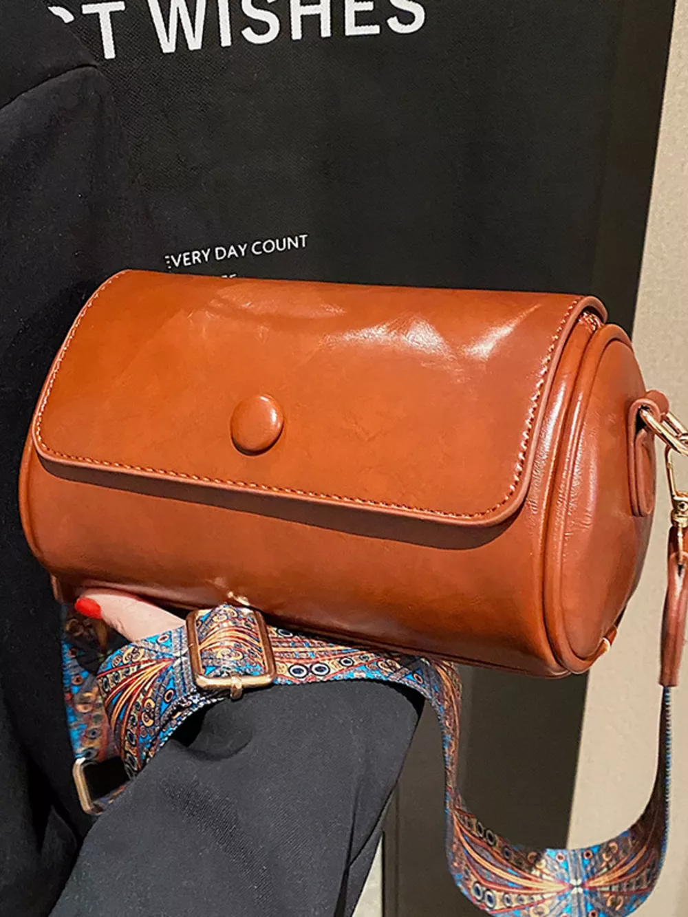 Wide Strap Leather Crossbody Bag, image 4