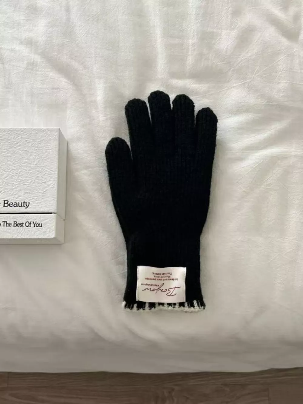 Ribbed Knit Gloves