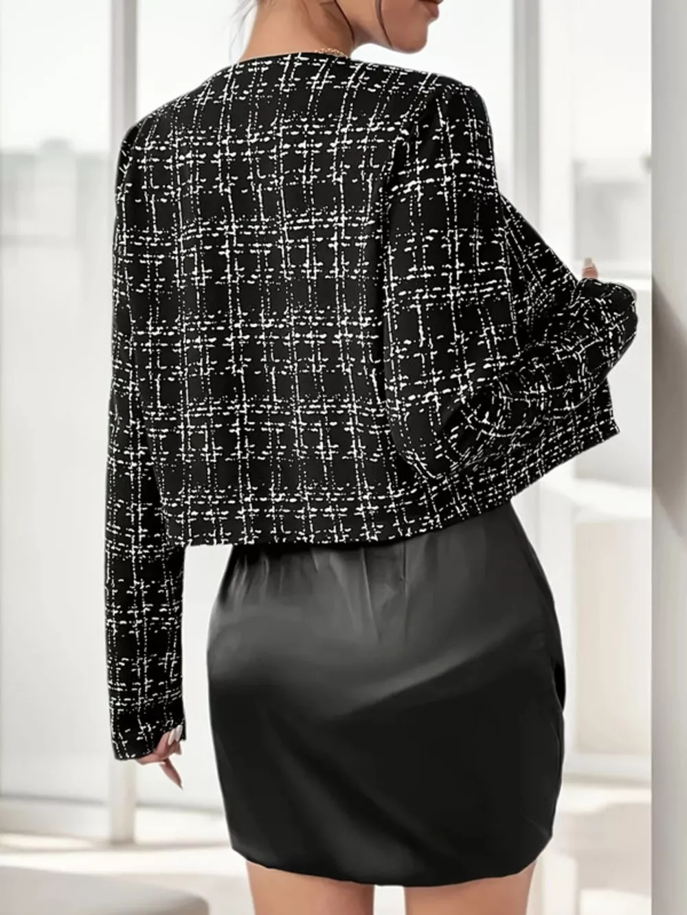 Tweed Button Up Cropped Outerwear, image 2