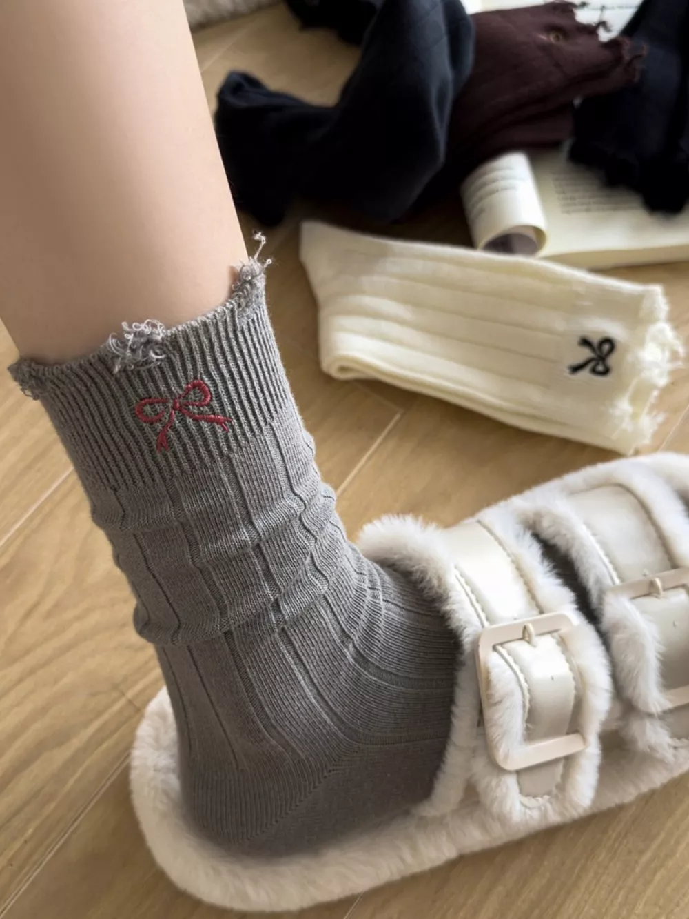 Bow Embroidery Ribbed Crew Socks, image 2