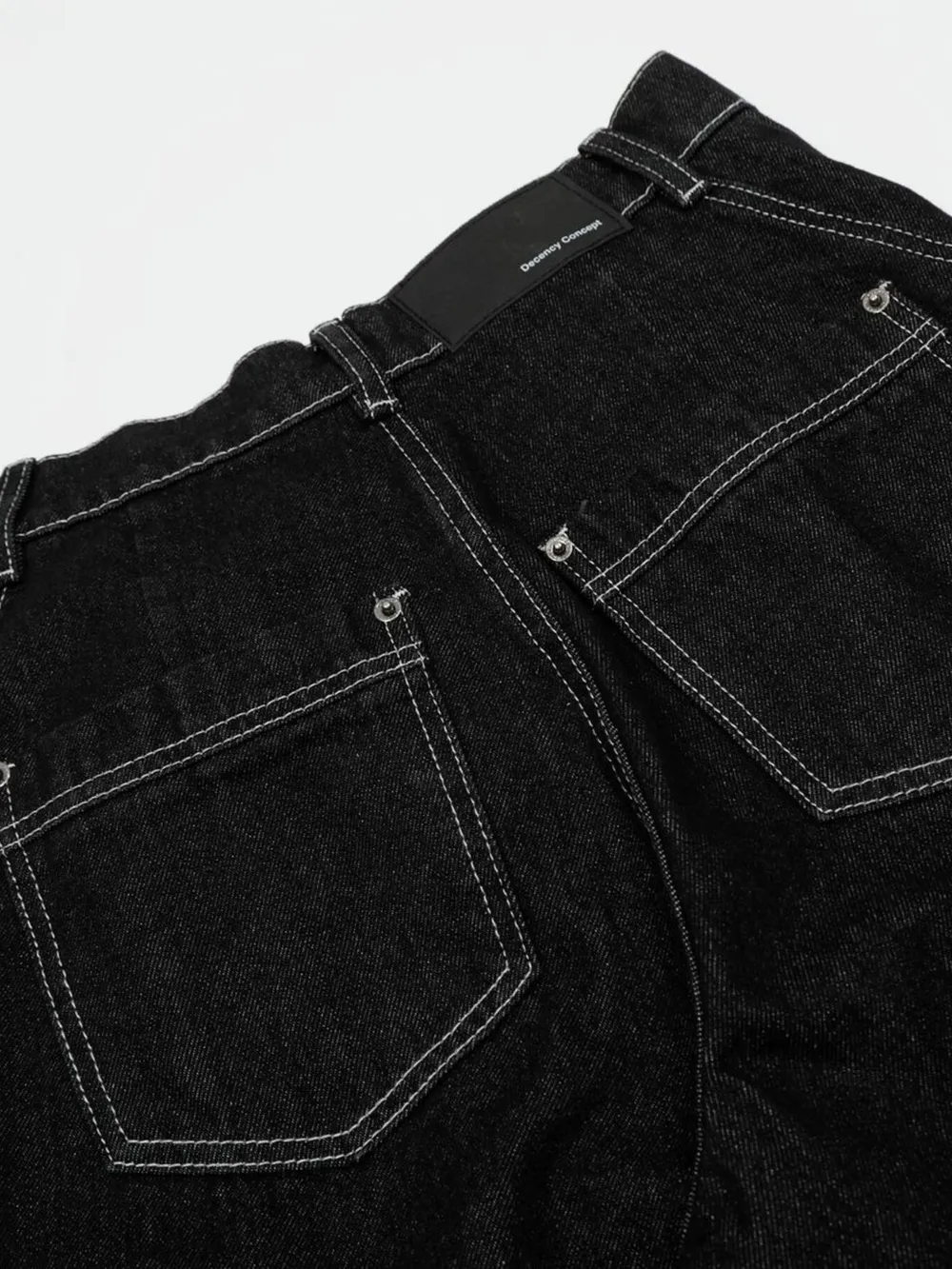 Men's Wide-Leg Jeans with Contrast Stitching, image 8
