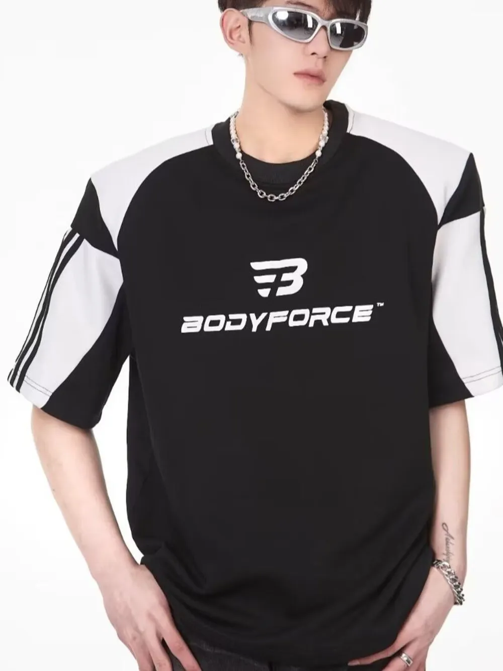 Men's Full Size Contrast Panels Round Neck T-Shirt Plus Size, image 3