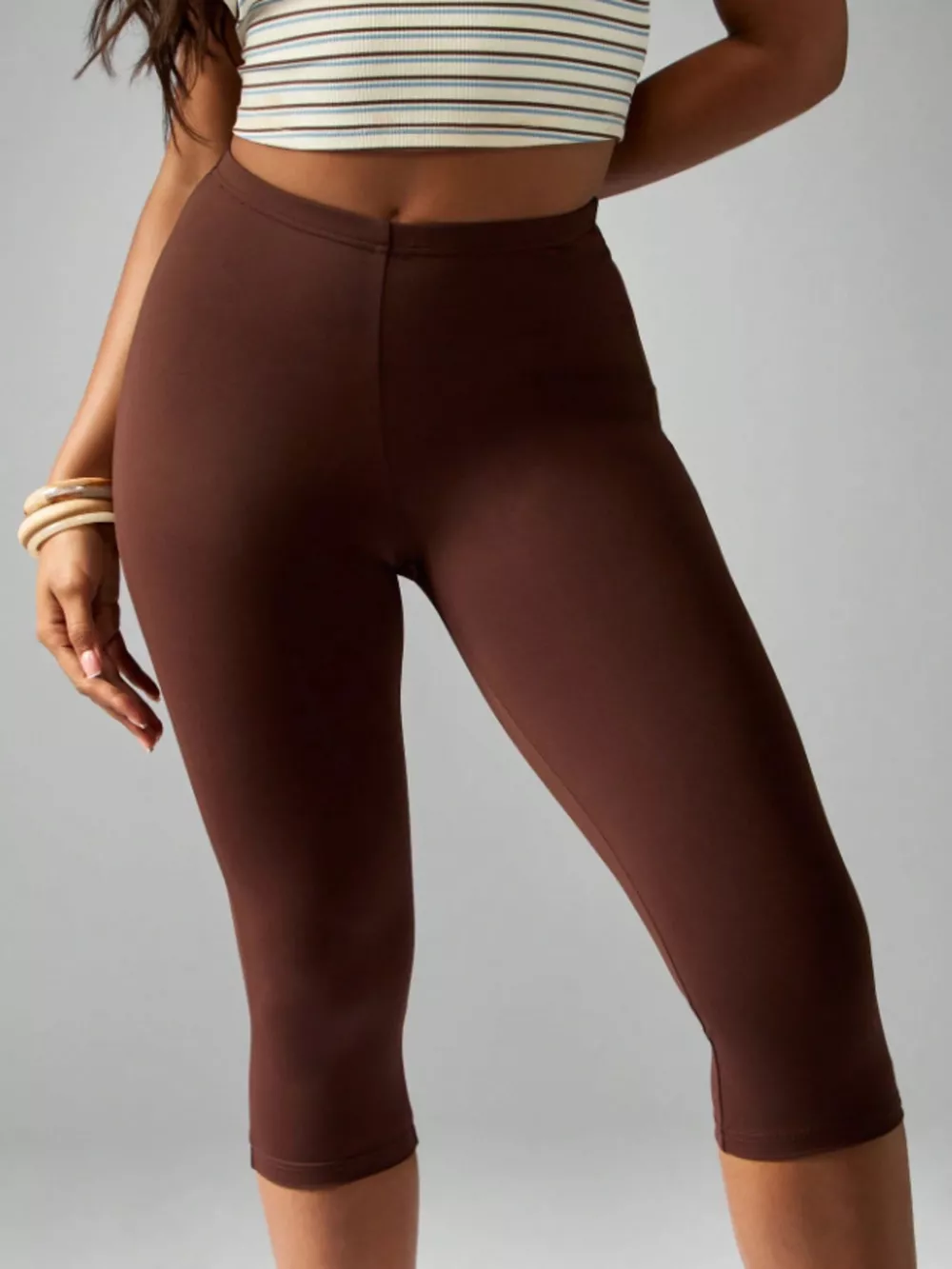 High-Waisted Active Capri Leggings, image 14