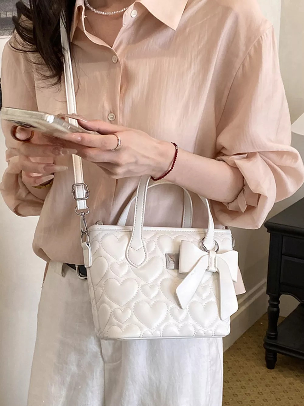 Chic Quilted Heart Crossbody Bag with Bow Accent, image 2