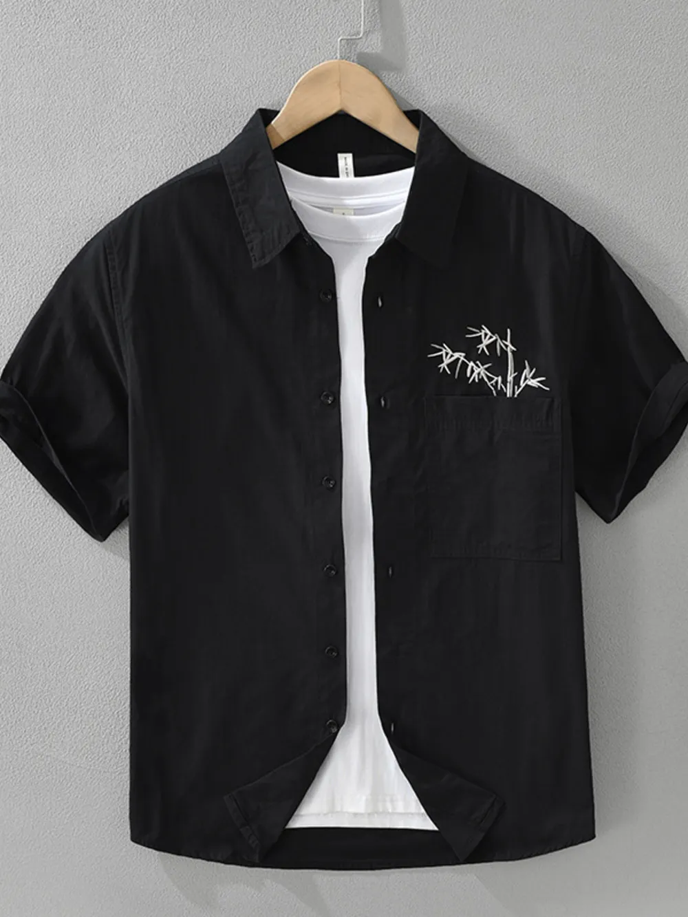 Men's Short Sleeve Button-Up Shirt