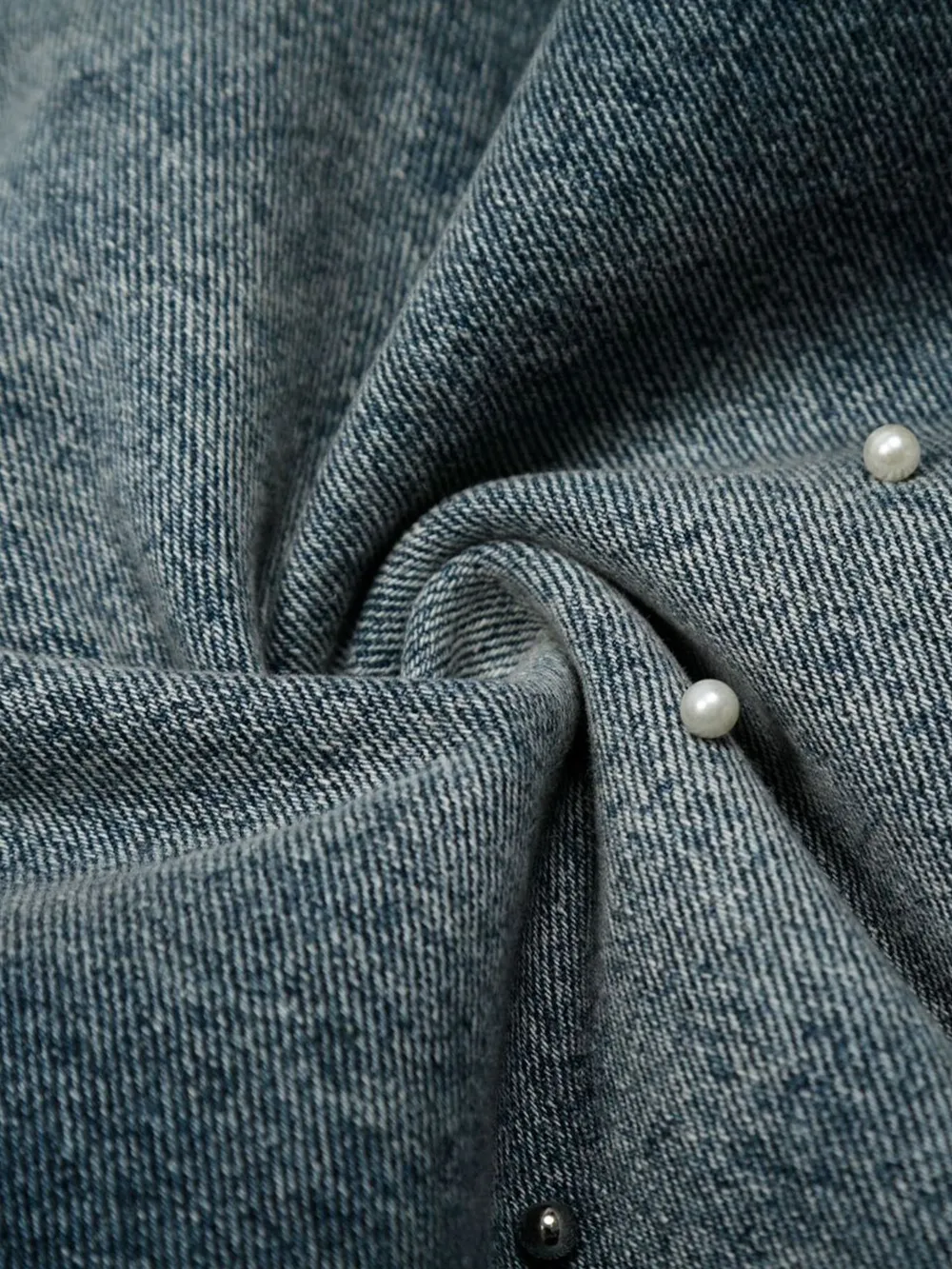Men's Pearl Embellished Wide Leg Denim Shorts, image 5