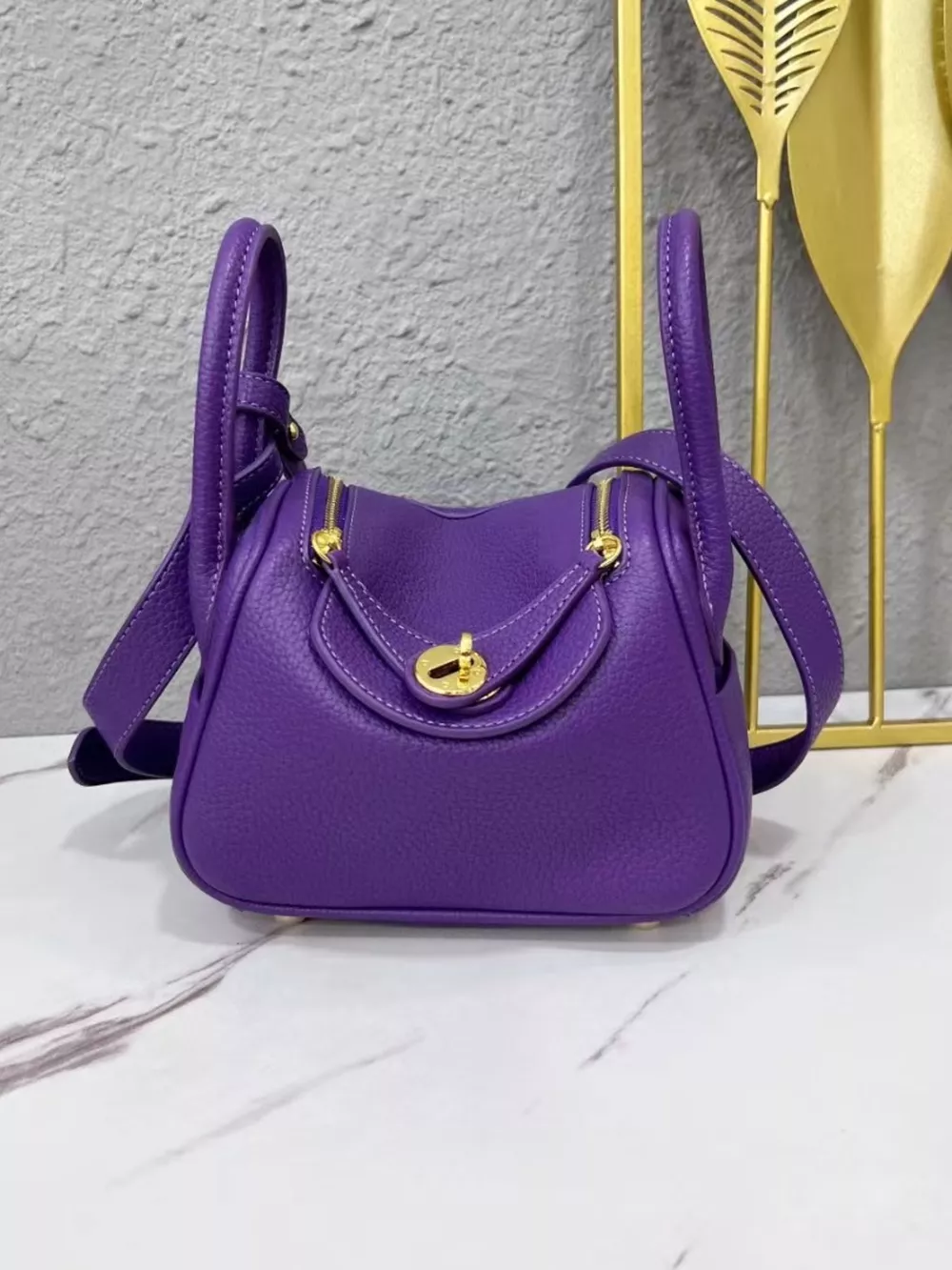 Gold-Tone Hardware Leather Crossbody Bag, image 16