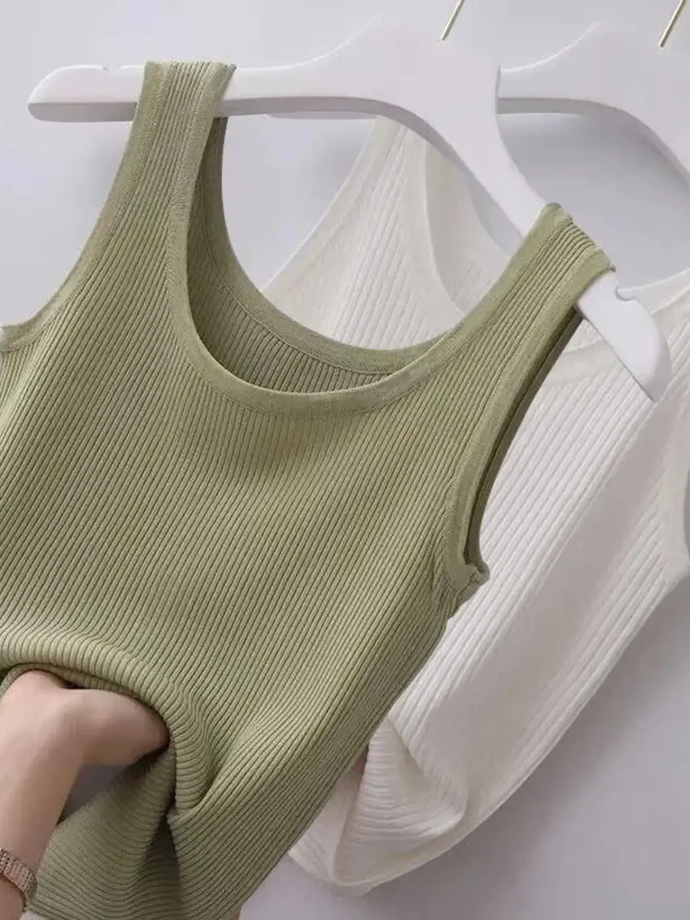 Plus Size Ribbed Knit Scoop Neck Tank Top, image 11