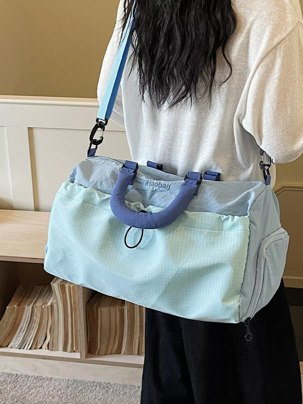 Lightweight Drawstring Travel Bag, image 3
