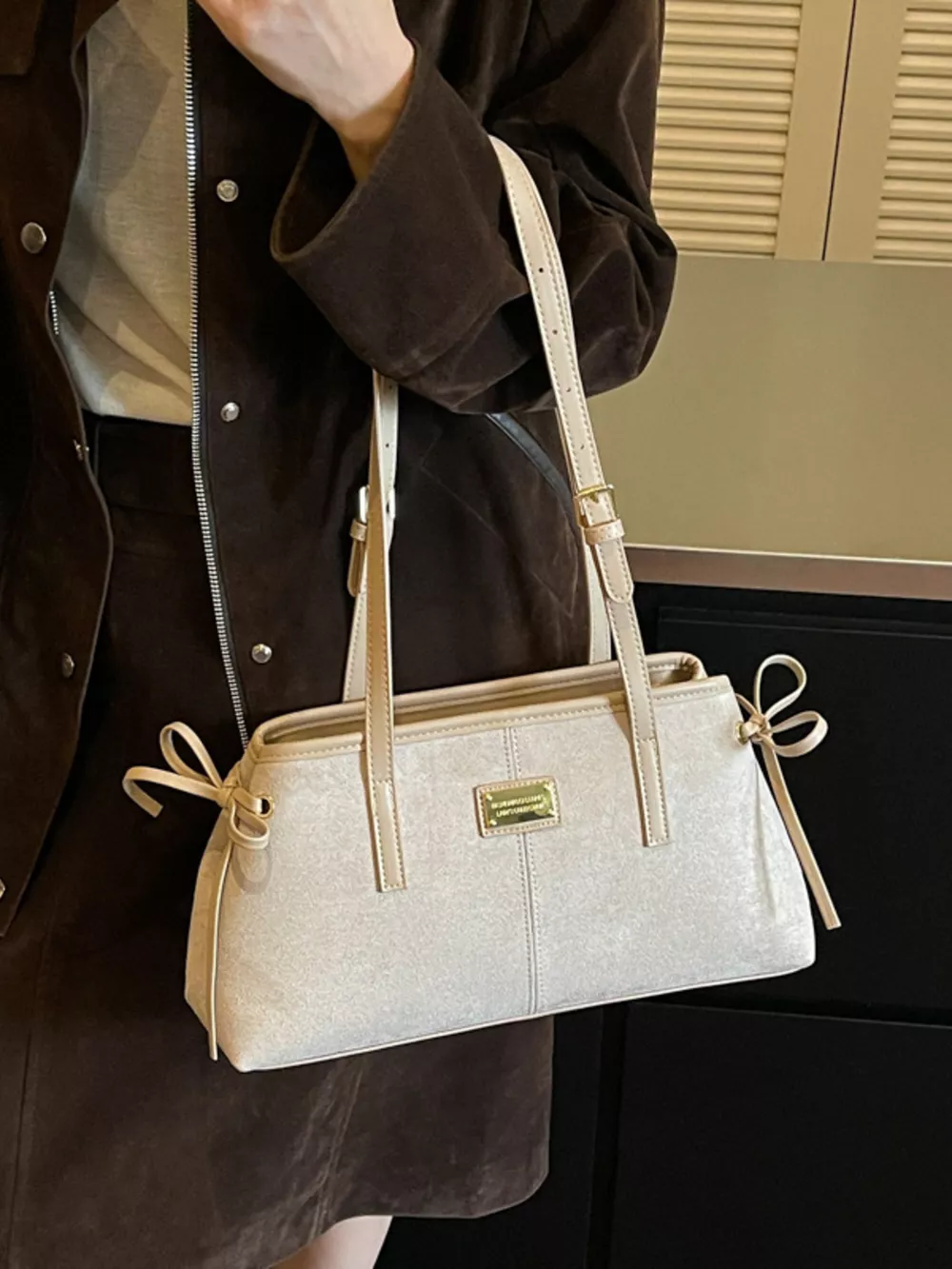 Side Tied Shoulder Bag, image 9
