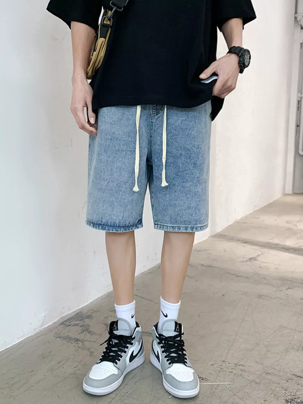 Men's Casual Loose Fit Denim Shorts