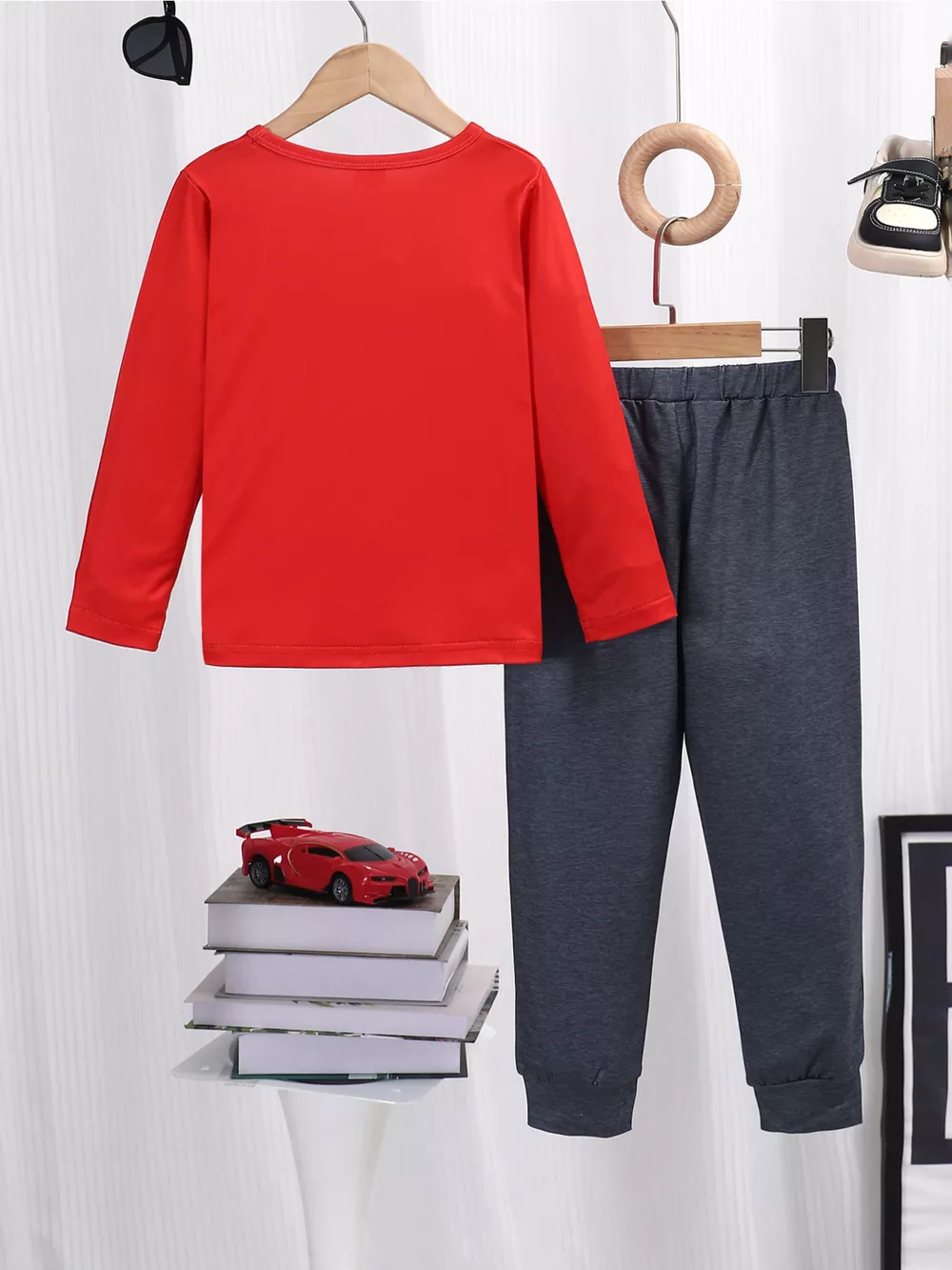 Children's Graphic Round Neck Top and Pants Set, image 2