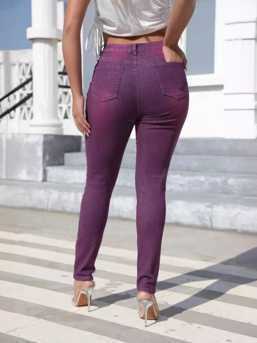 High-Waisted Slim-Fit Jeans, image 5