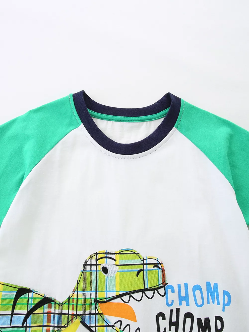 Children's Dinosaur Print T-Shirt & Plaid Shorts Set, image 3