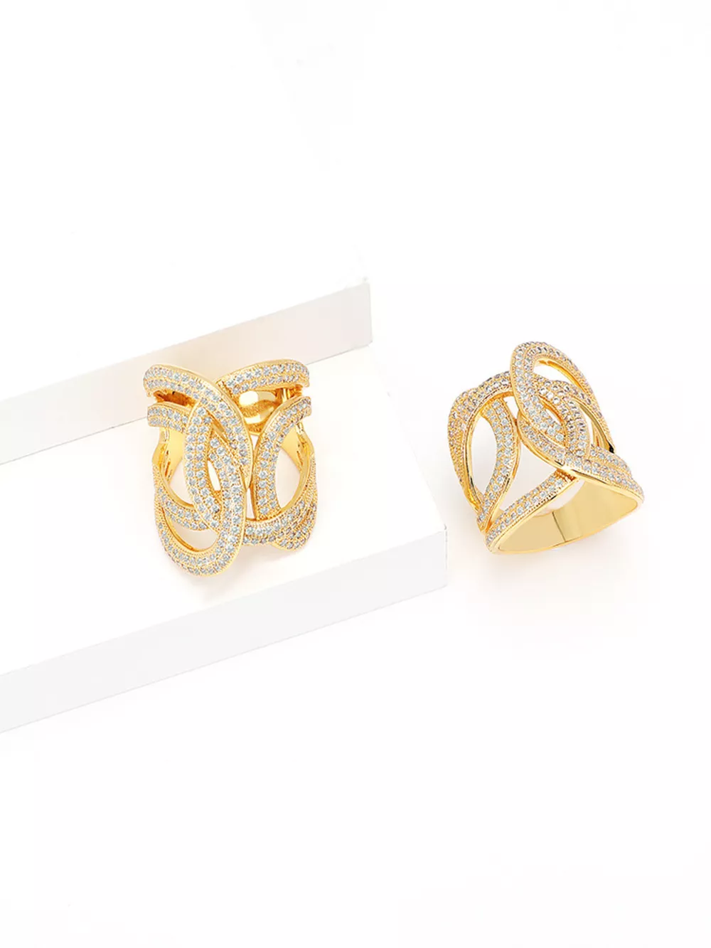 18K Gold-Plated Zircon Interwoven Ring