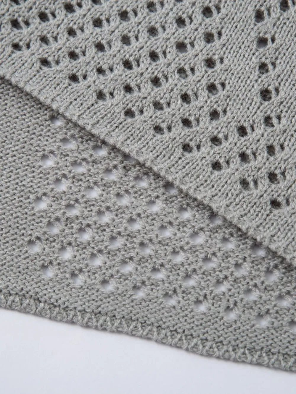 Men's Openwork Button Detail Knit Henley T-Shirt, image 16