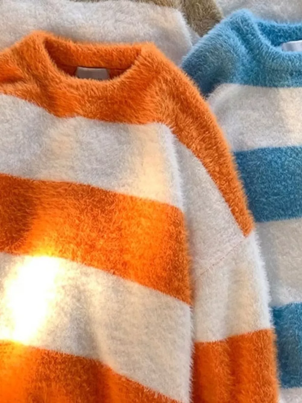Men's Striped Fuzzy Knit Pullover Sweater, image 5