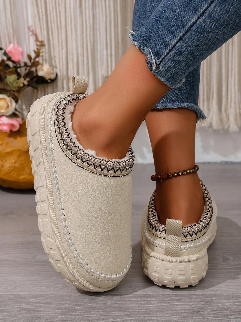 Embroidered Trim Round Toe Platform Boots, image 4