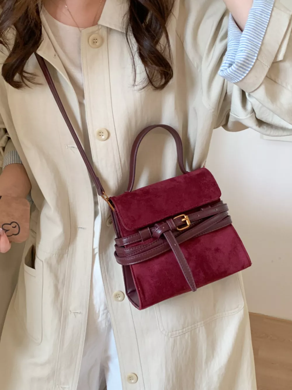 Suede Buckle Decor Crossbody Bag, image 16