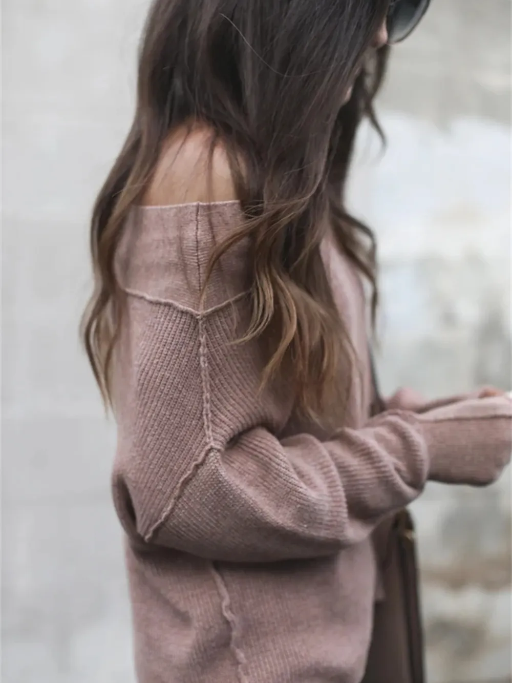 Ribbed Relaxed Fit Long Sleeve Sweater, image 3