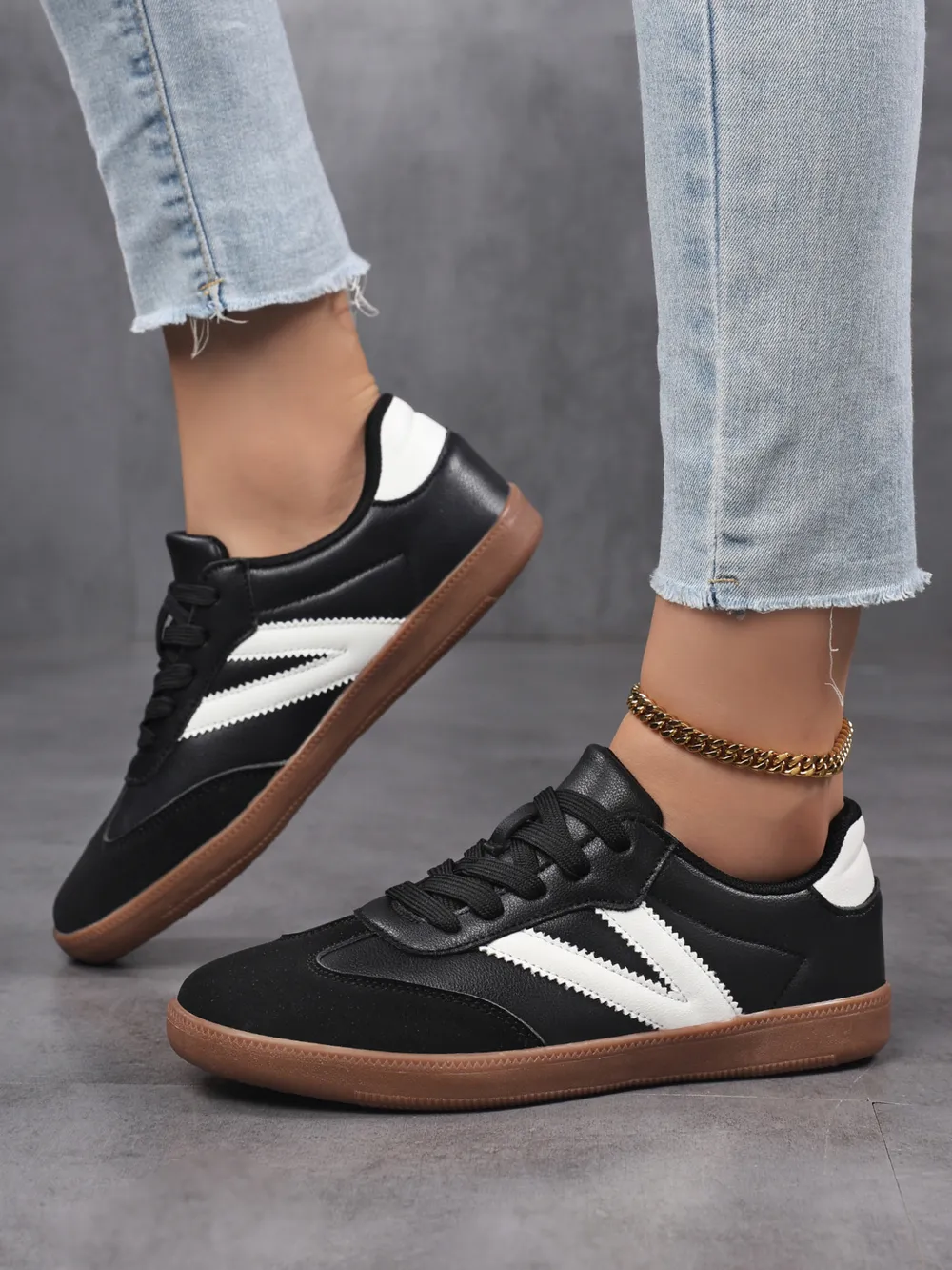 Contrast Round Toe Sneakers, image 5