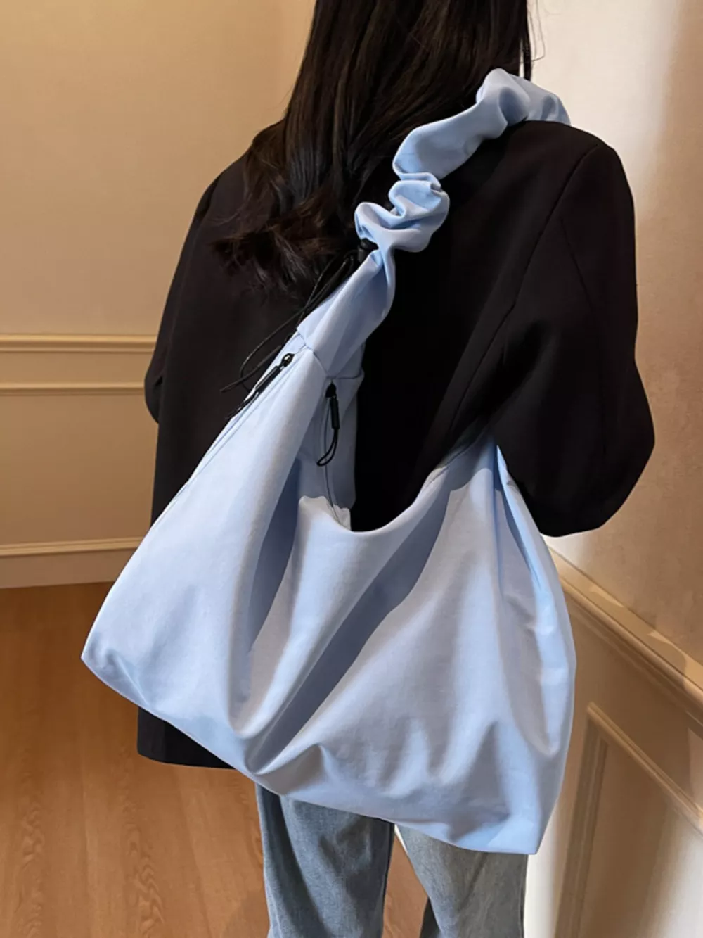 Ruched Handle Lightweight Shoulder Bag, image 3
