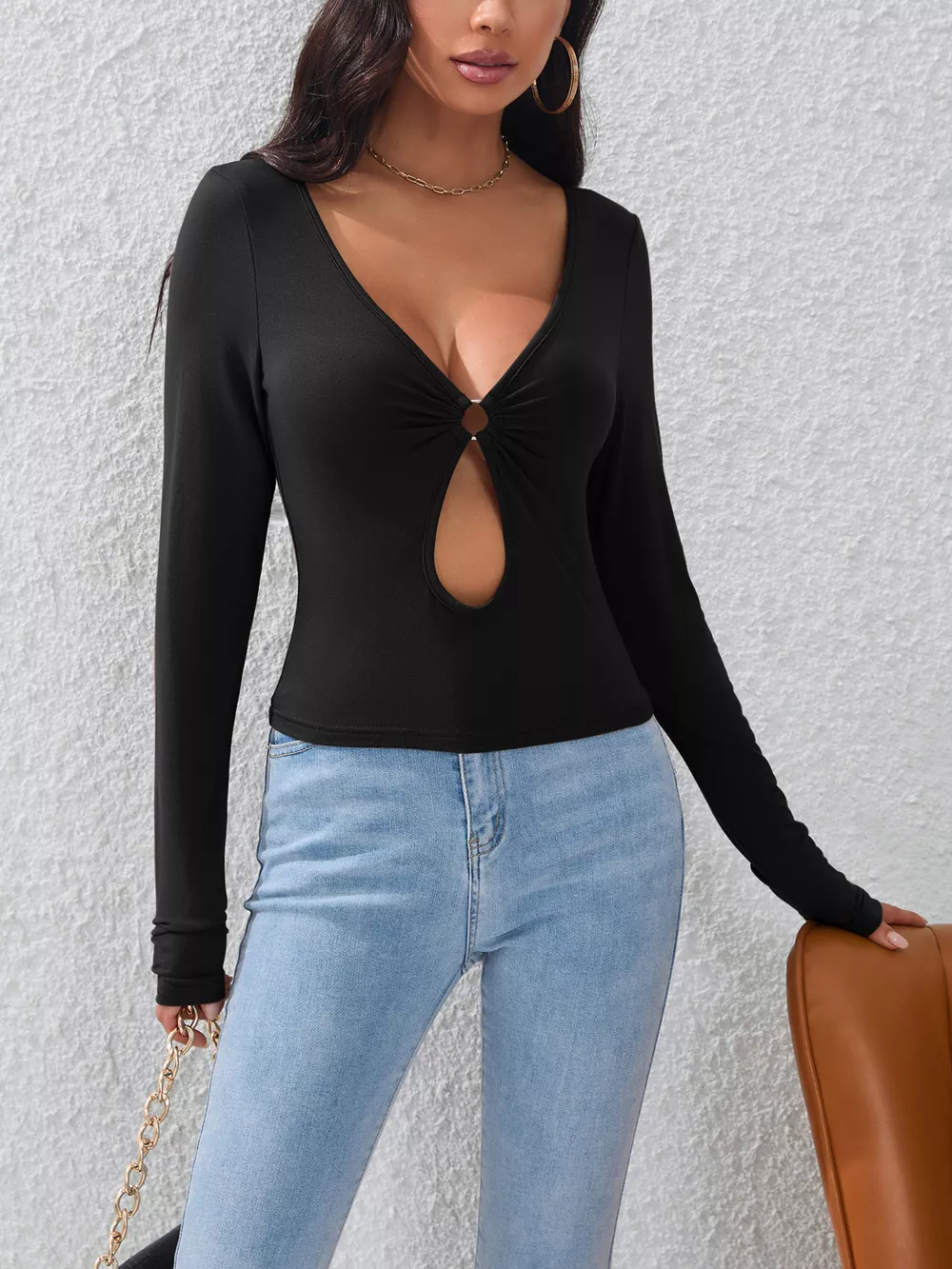 Sexy V-Neck O-Ring Cutout Long Sleeve T-Shirt, image 2