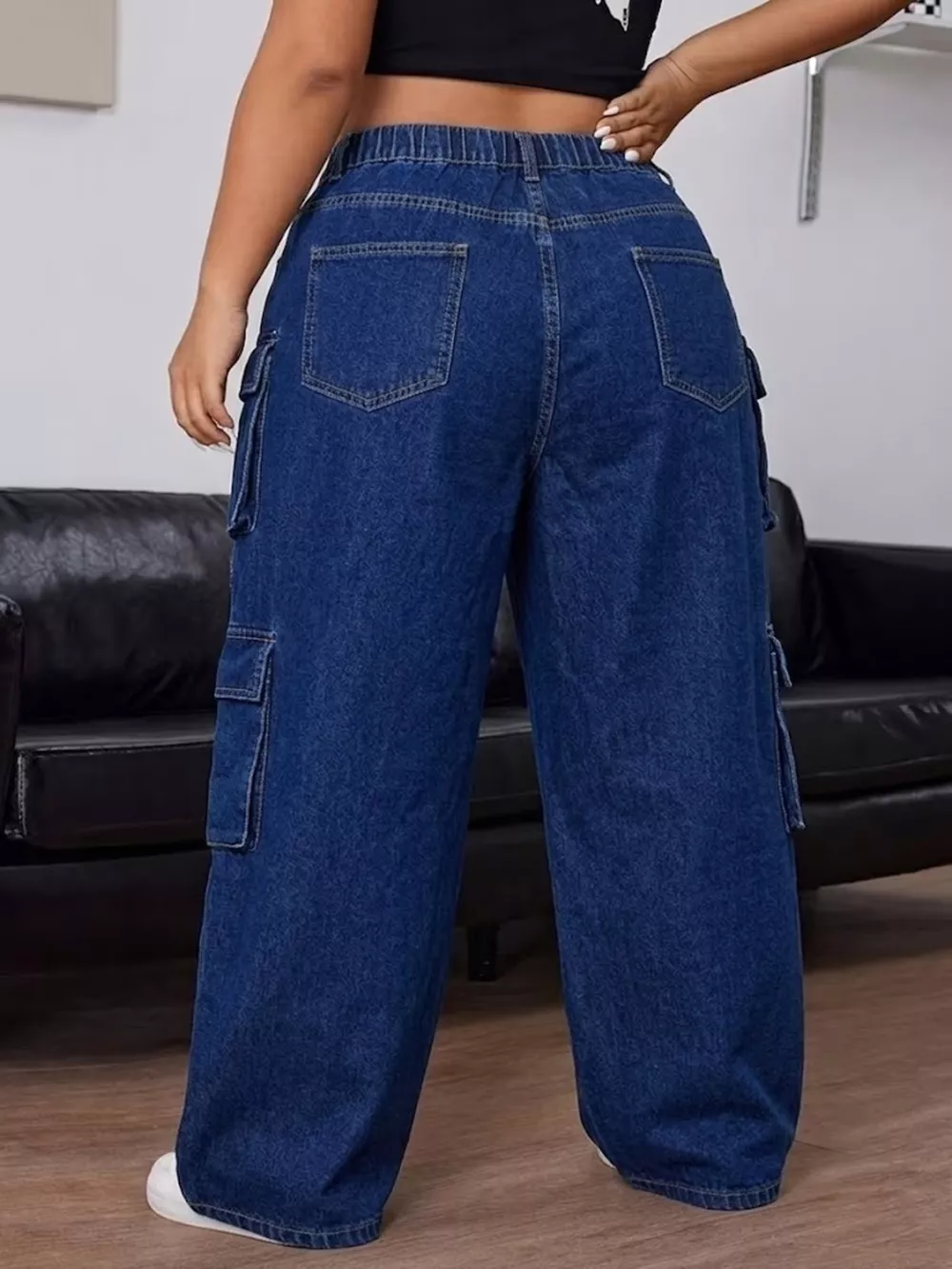 Plus Size High-Waisted Wide Leg Cargo Jeans, image 10