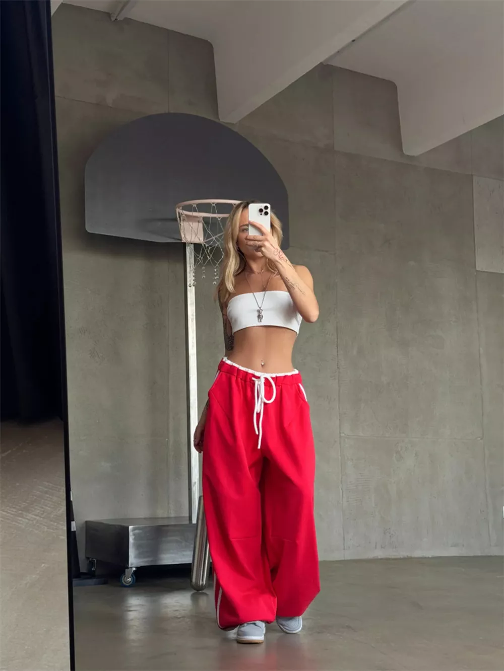 Side Stripes High-Waisted Wide-Leg Sweatpants, image 5