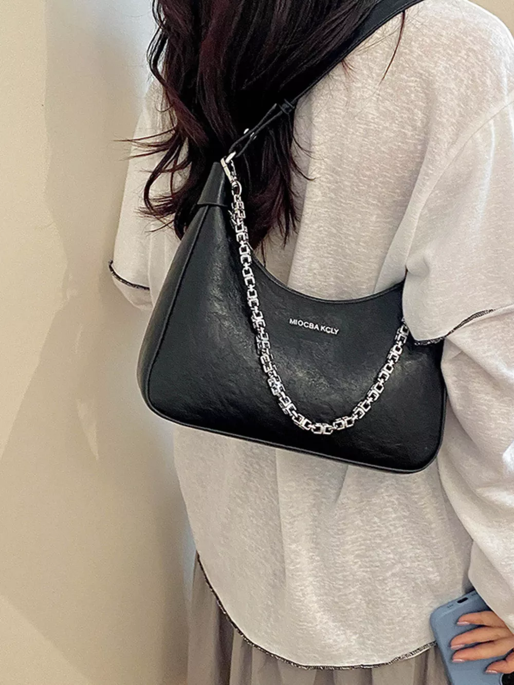 Chain Detail Shoulder Bag, image 3