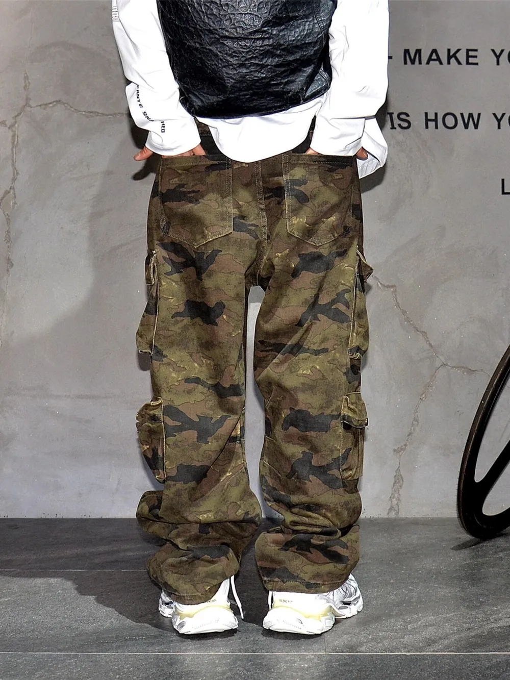 Men's Camouflage Cargo Pants, image 4