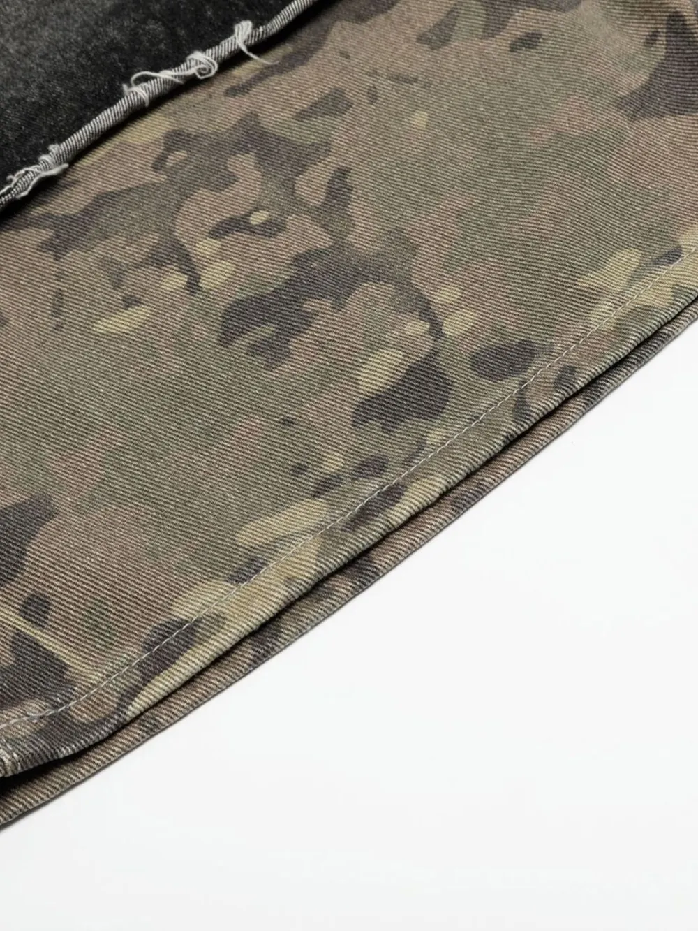 Men's Distressed Camo Panel Denim Shorts, image 8