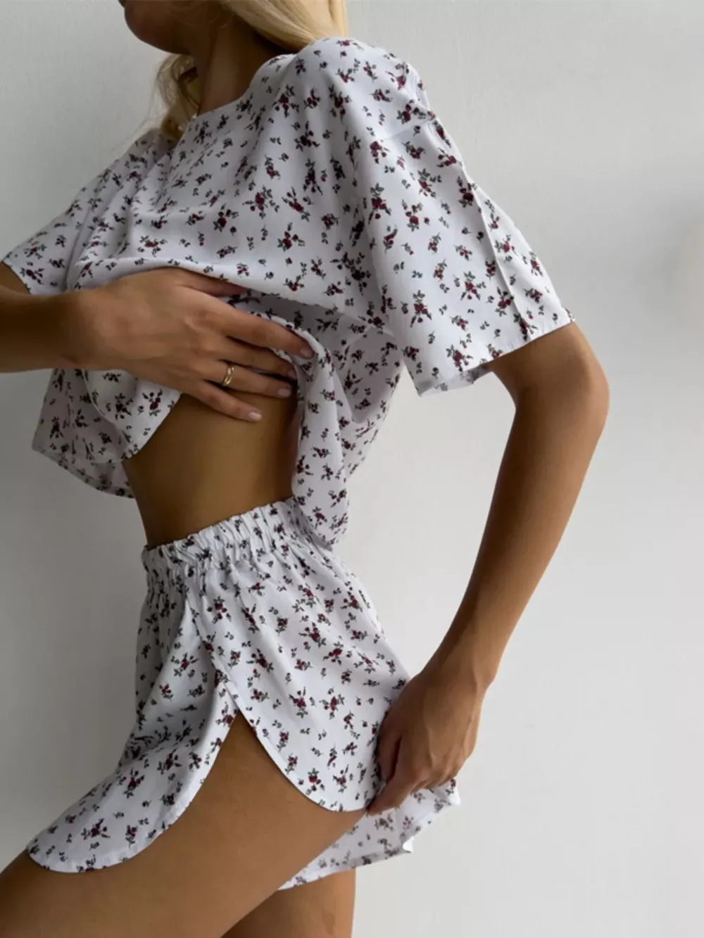 Floral Print Relaxed Fit Top and Shorts Lounge Set, image 2
