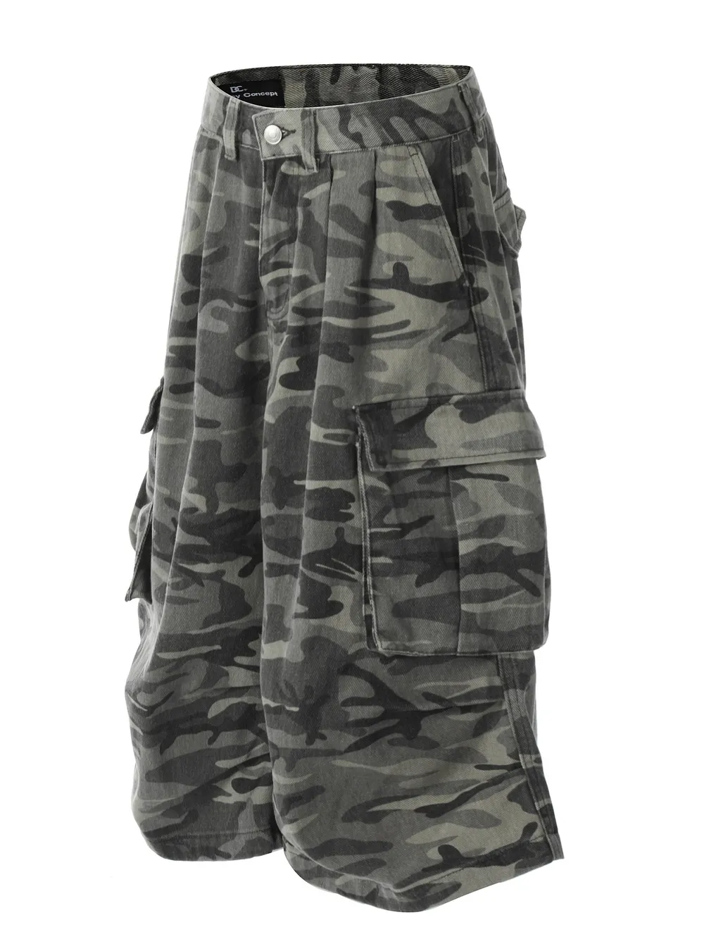 Men's Camo Cargo Shorts with Multiple Pockets, image 2
