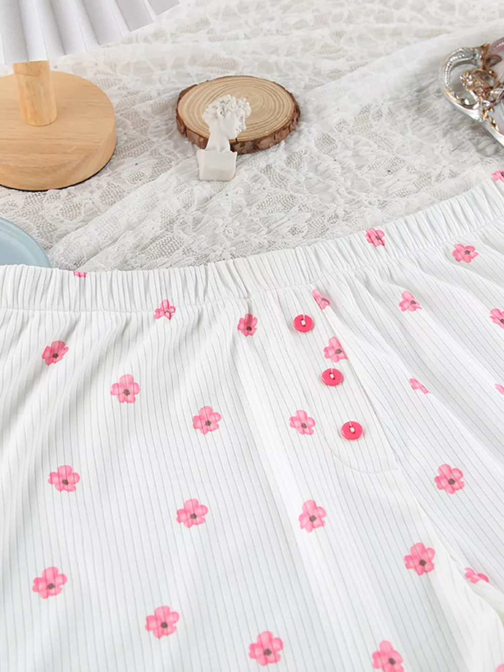 Floral Print Ribbed Knit Top and Shorts Lounge Set, image 10