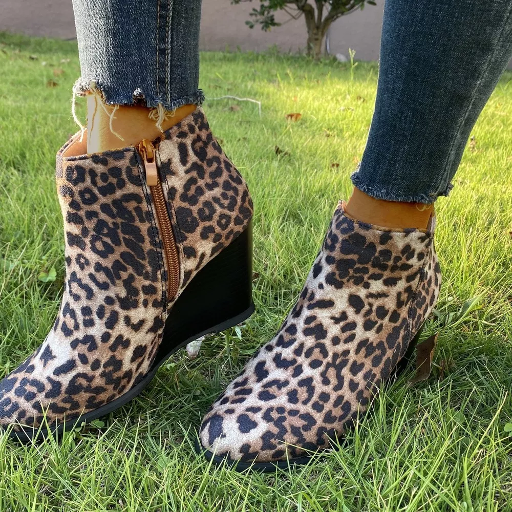 Round Toe Wedge Ankle Boots, image 11