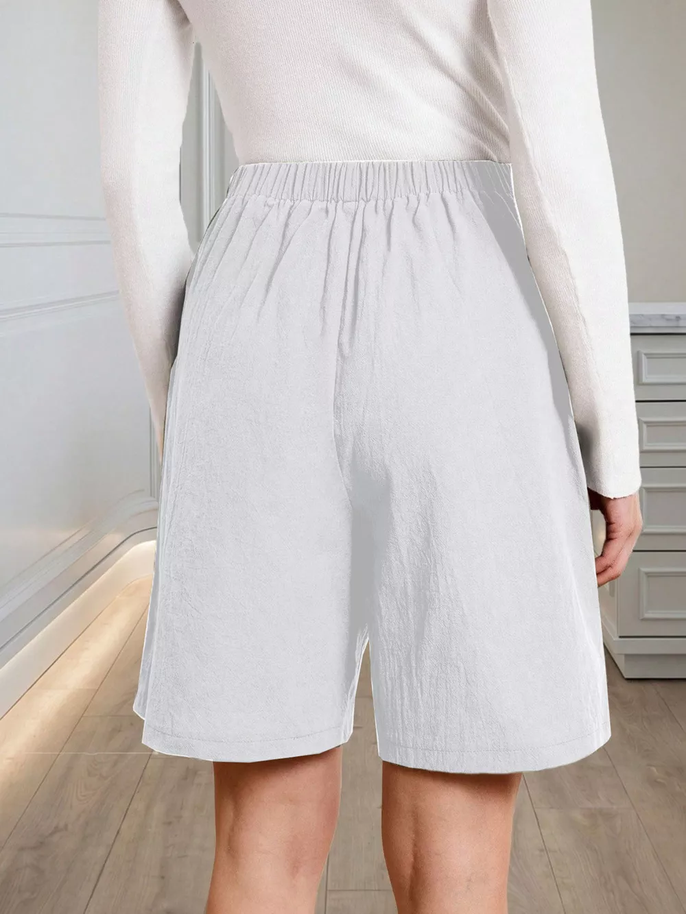 High-Waisted Pleated Shorts with Button Detail, image 9
