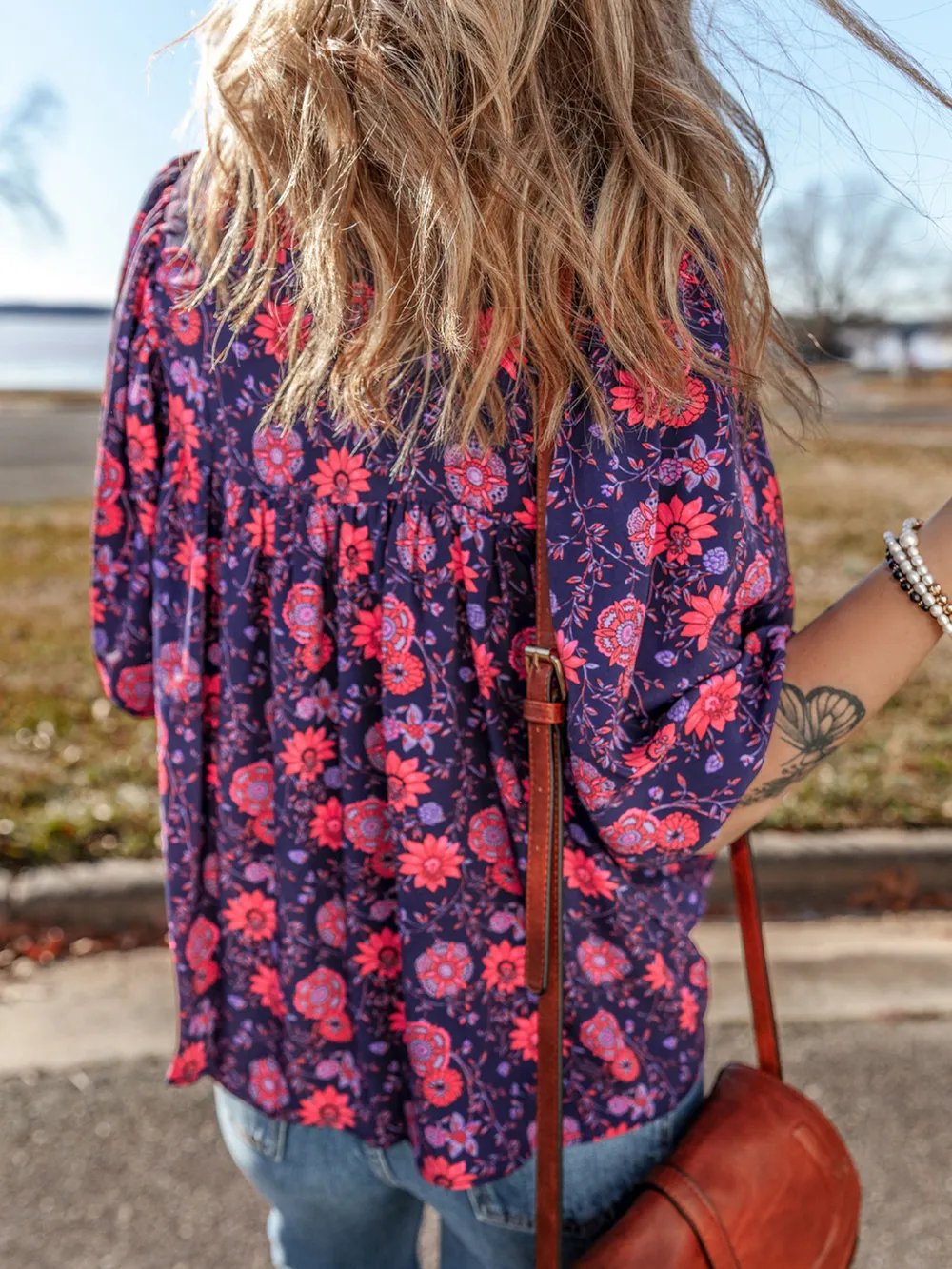 Floral Half Sleeve Split Neck Blouse Top, image 2