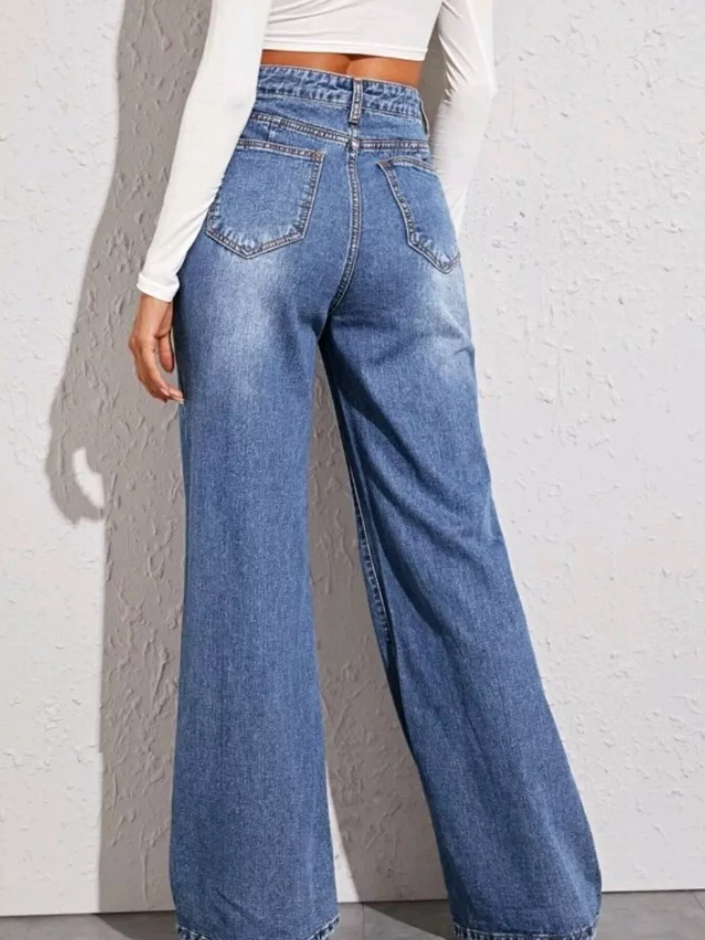 High-Waisted Wide Leg Jeans, image 4