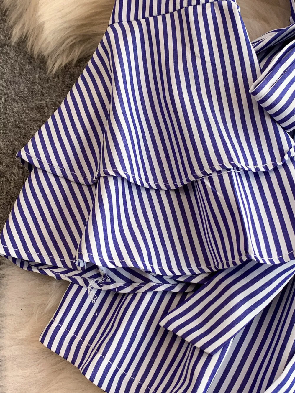 Off-Shoulder Flounce Sleeve Romper, image 4