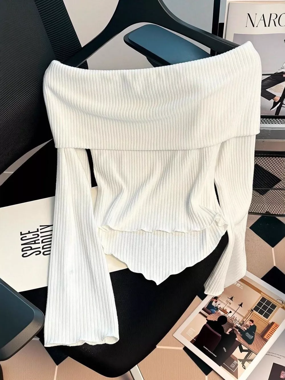 Off-Shoulder Bowknot Ribbed Knit T-Shirt, image 2
