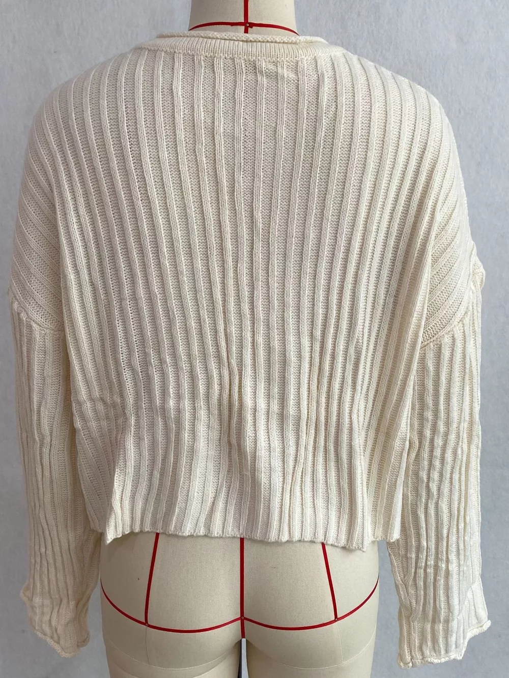 Ribbed Lace-Up Crop Sweater, image 4