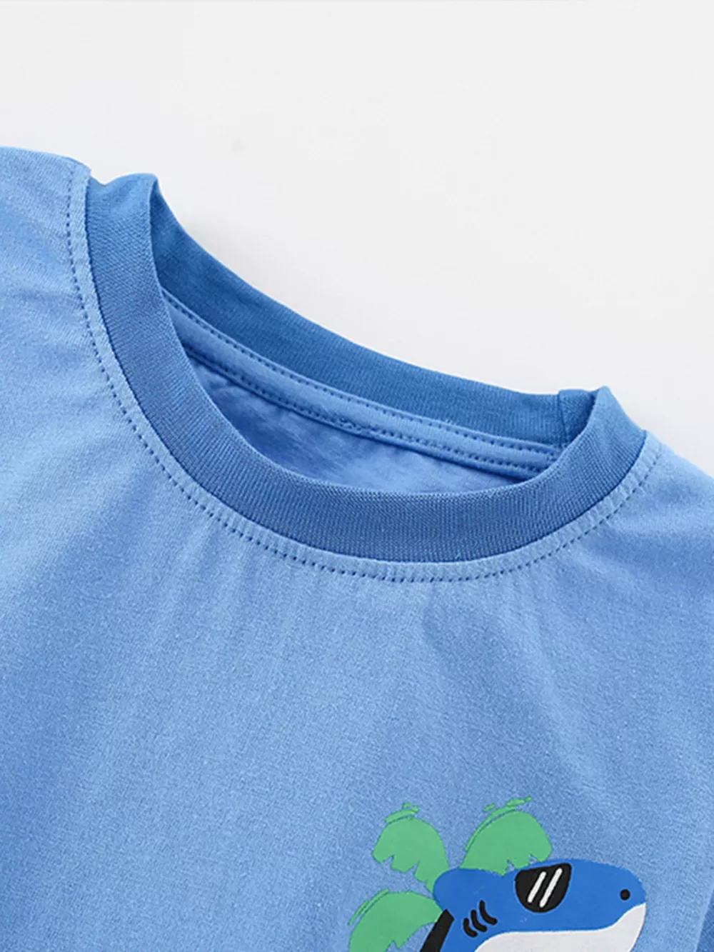 Children's Shark Graphic Tee and Shorts Set, image 4
