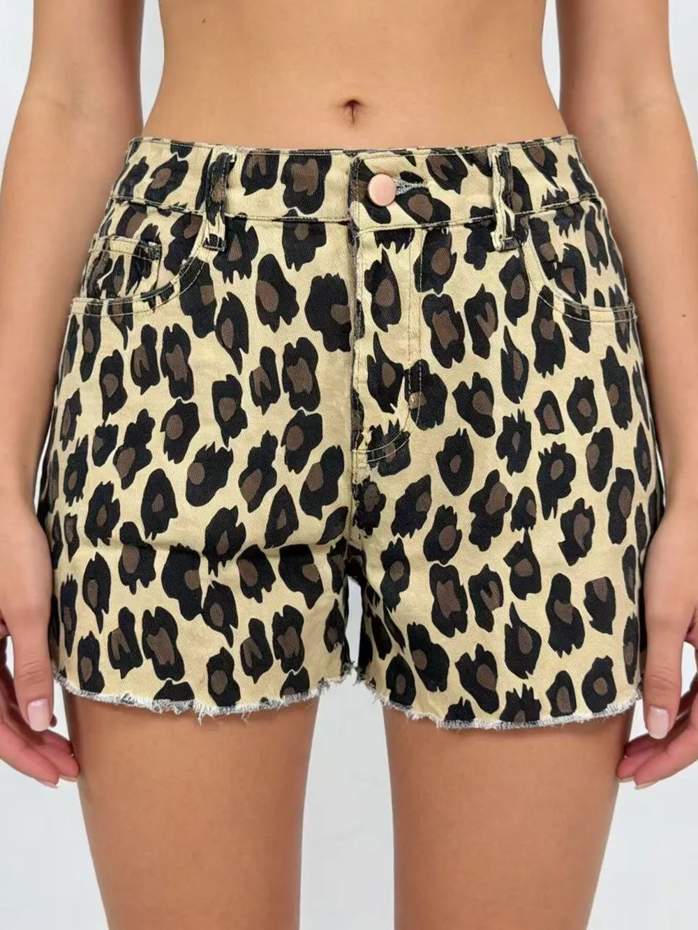 Leopard Print High-Waisted Denim Shorts, image 4