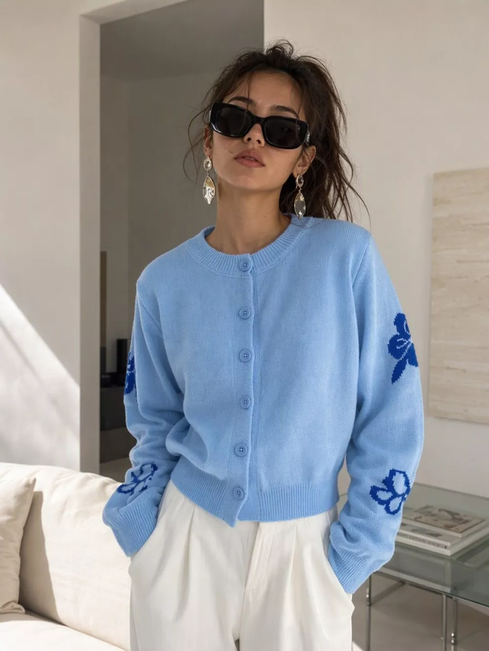 Floral Crew Neck Cropped Knit Cardigan, image 2