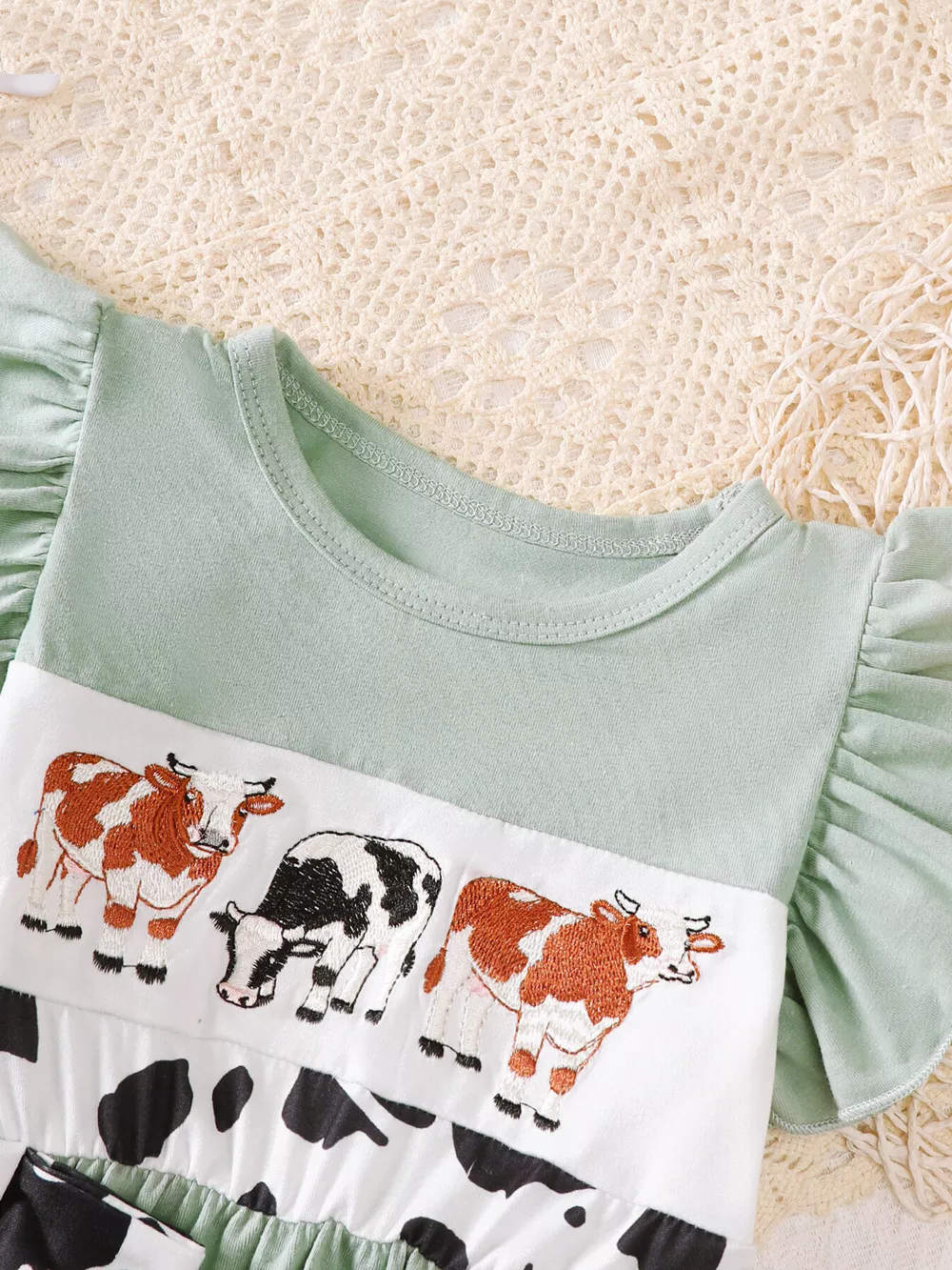 Children's Cow Print Ruffle Sleeve Top and Shorts Set, image 5